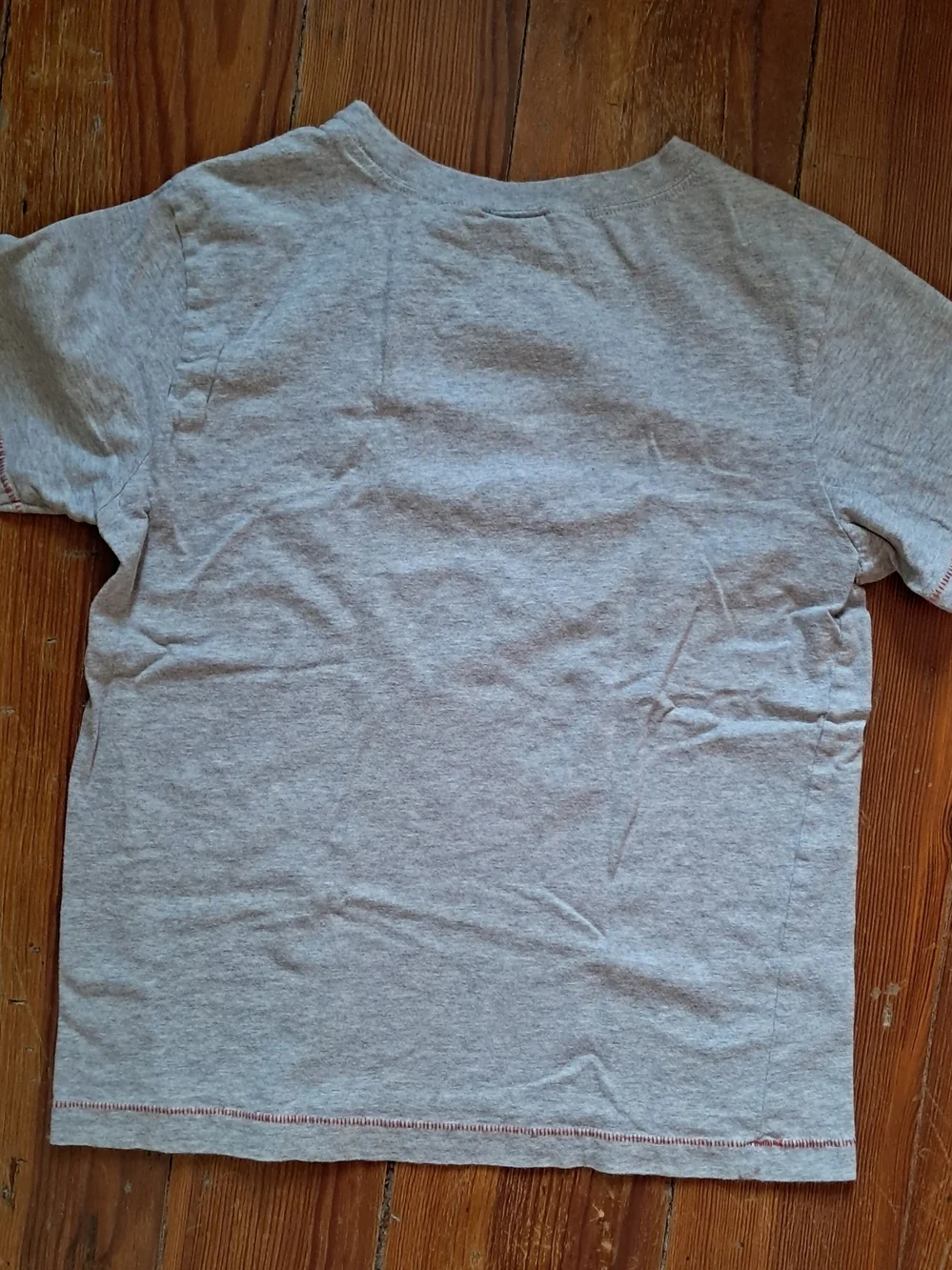 Gymboree Heather Gray Tee with Navy & Red Graphic